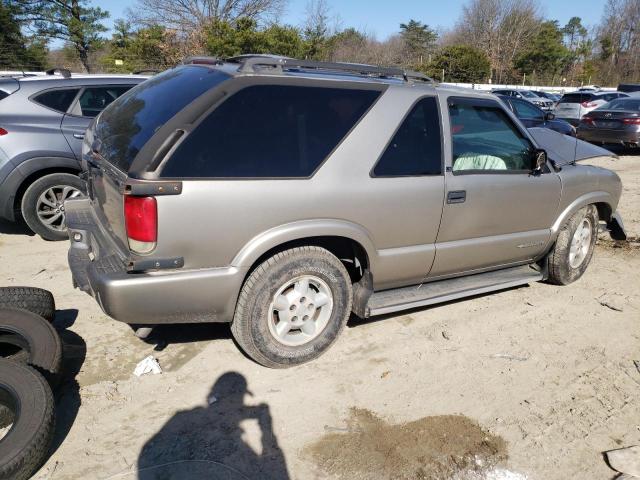 1GNCT18W9XK226868 - 1999 CHEVROLET BLAZER TAN photo 3