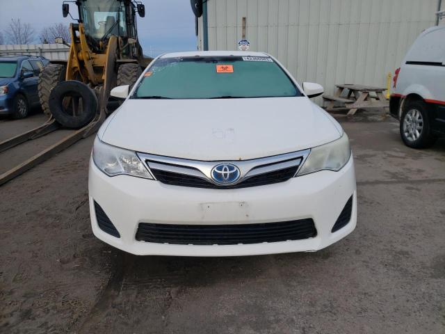 4T1BD1FK7CU006348 - 2012 TOYOTA CAMRY HYBRID WHITE photo 5