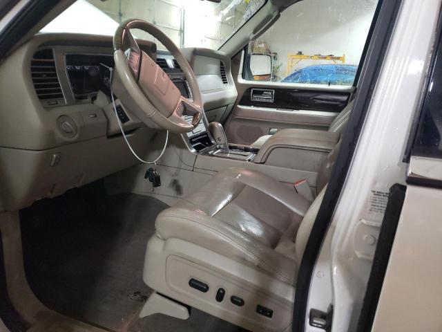 5LMJJ3J57AEJ10537 - 2010 LINCOLN NAVIGATOR L WHITE photo 7