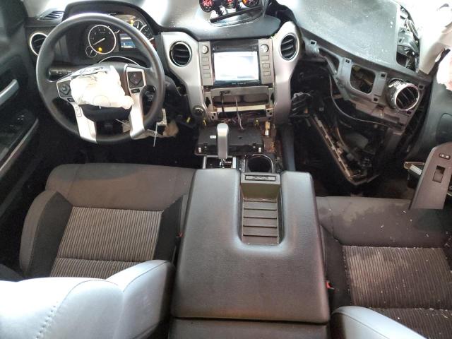 5TFUW5F17HX616651 - 2017 TOYOTA TUNDRA DOUBLE CAB SR/SR5 GRAY photo 8