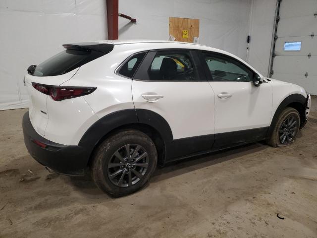 3MVDMBAM1PM544323 - 2023 MAZDA CX-30 WHITE photo 3