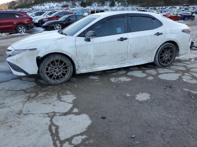 4T1T31AK3RU064559 - 2024 TOYOTA CAMRY SE NIGHT SHADE WHITE photo 1