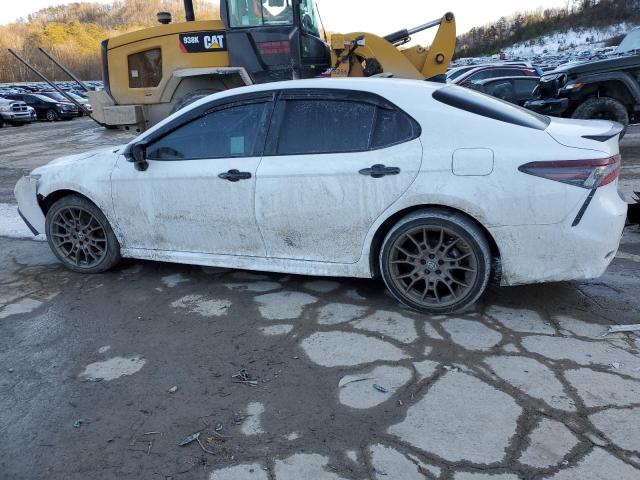 4T1T31AK3RU064559 - 2024 TOYOTA CAMRY SE NIGHT SHADE WHITE photo 2