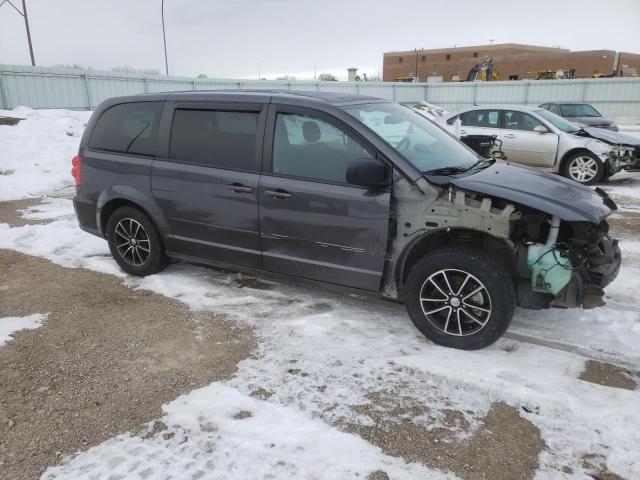 2C4RDGBG3FR509075 - 2015 DODGE GRAND CARA SE GRAY photo 4