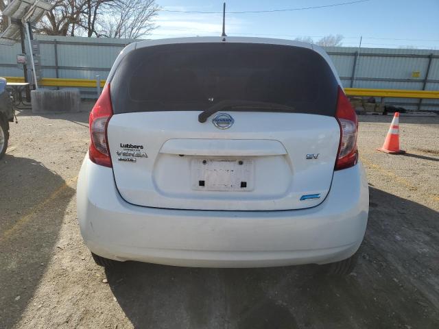 3N1CE2CP4FL393308 - 2015 NISSAN VERSA NOTE S WHITE photo 6