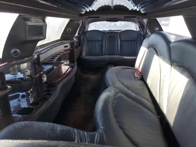 1L1FM88W56Y617391 - 2006 LINCOLN TOWN CAR EXECUTIVE WHITE photo 10