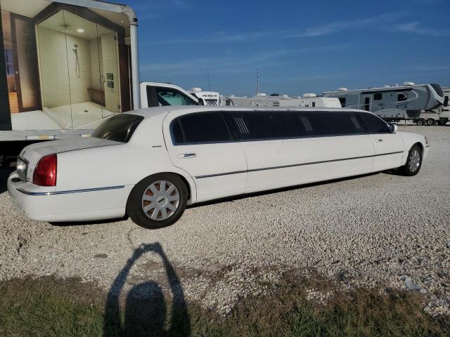 1L1FM88W56Y617391 - 2006 LINCOLN TOWN CAR EXECUTIVE WHITE photo 3