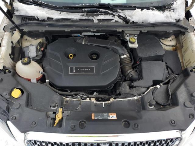 5LMCJ3D96KUL48197 - 2019 LINCOLN MKC RESERVE თეთრი ფოტო 12