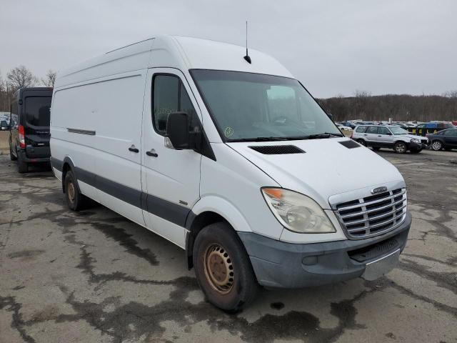 WDYPE8CC7C5723957 - 2012 FREIGHTLINER SPRINTER 2500 WHITE photo 4