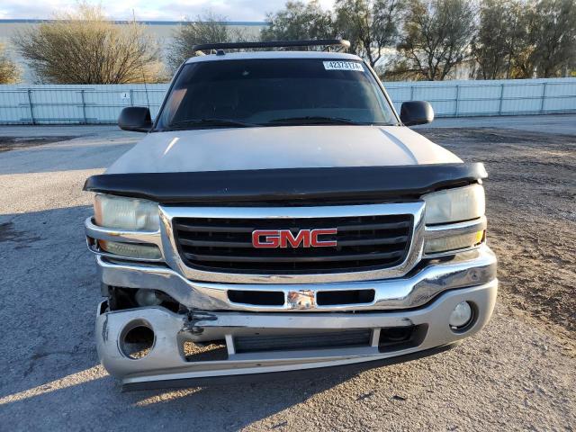 2GTEC19T351287684 - 2005 GMC NEW SIERRA C1500 GRAY photo 5