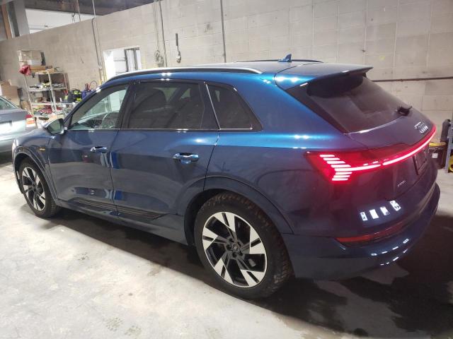 WA1AAAGE0NB011398 - 2022 AUDI E-TRON PREMIUM BLUE photo 2