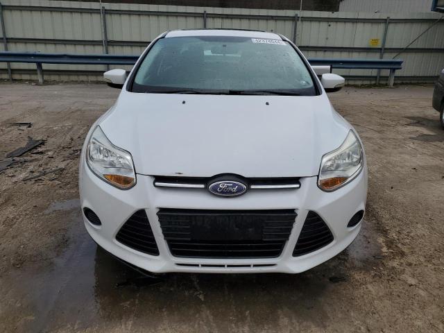 1FADP3F23EL346868 - 2014 FORD FOCUS SE WHITE photo 5