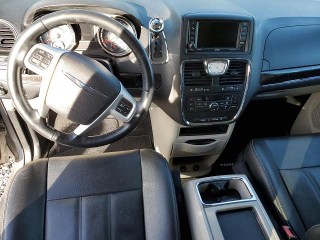 2C4RC1BG8GR193562 - 2016 CHRYSLER TOWN & COU TOURING ვერცხლისფერი ფოტო 8