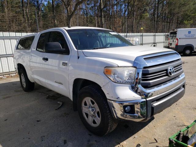 5TFRY5F10FX184661 - 2015 TOYOTA TUNDRA DOUBLE CAB SR/SR5 WHITE photo 4