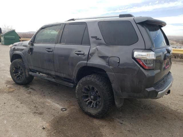 JTEBU5JR1J5576705 - 2018 TOYOTA 4RUNNER SR5/SR5 PREMIUM 灰色 照片 2