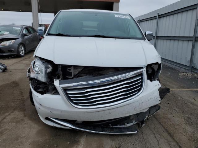 2C4RC1CG6ER197895 - 2014 CHRYSLER TOWN & COU TOURING L WHITE photo 5