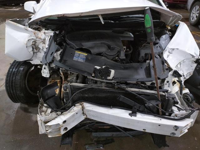 1G1ZH57B19F122325 - 2009 CHEVROLET MALIBU 1LT WHITE photo 11