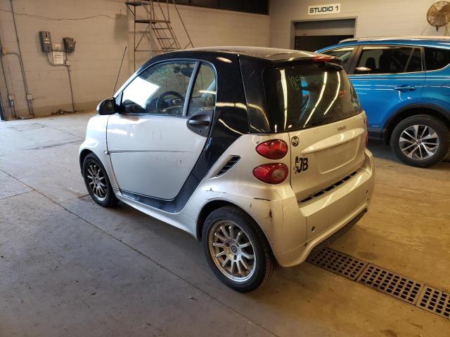 WMEEJ3BA0EK771551 - 2014 SMART FORTWO PURE SILVER photo 2