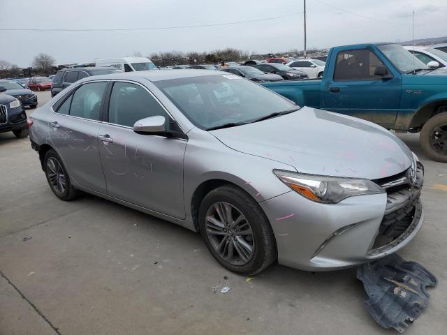 4T1BF1FK9HU357425 - 2017 TOYOTA CAMRY LE SILVER photo 4