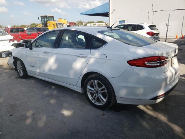 3FA6P0UU0JR244824 - 2018 FORD FUSION S HYBRID WHITE photo 2