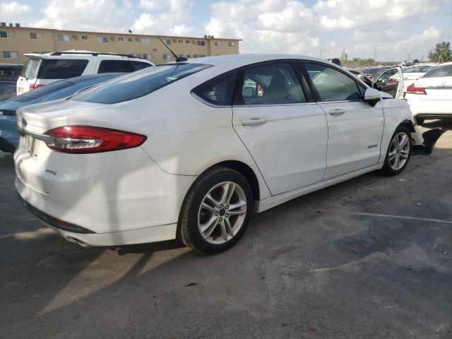 3FA6P0UU0JR244824 - 2018 FORD FUSION S HYBRID WHITE photo 3