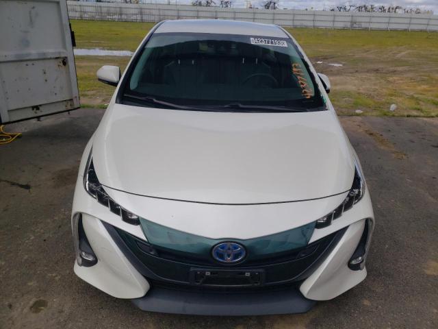 JTDKARFP2H3056272 - 2017 TOYOTA PRIUS PRIM 白色 照片 5