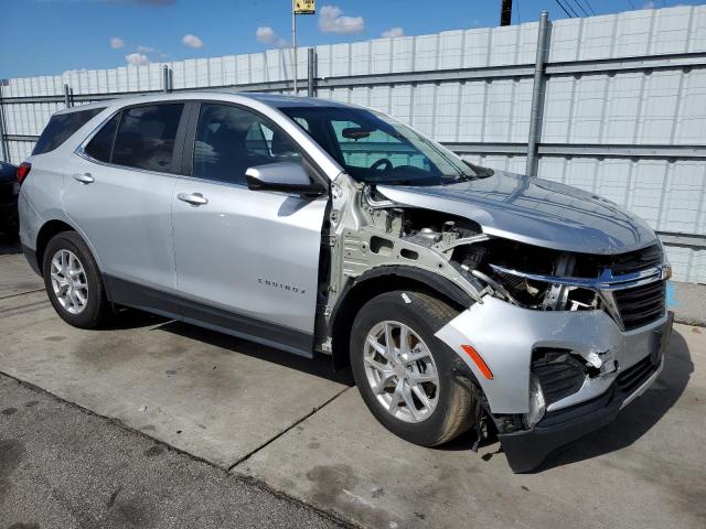 3GNAXJEV2NL224558 - 2022 CHEVROLET EQUINOX LT SILVER photo 4