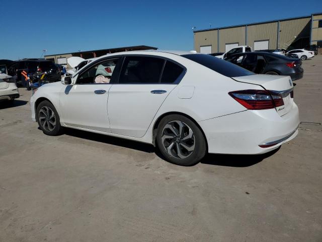 1HGCR2F86HA075840 - 2017 HONDA ACCORD EXL WHITE photo 2