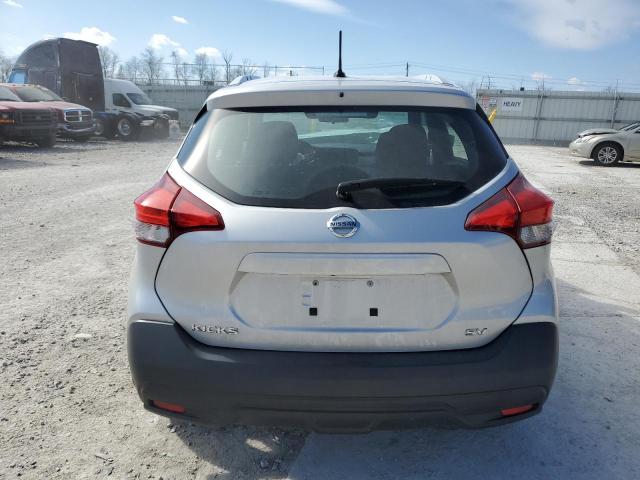 3N1CP5CU2KL548143 - 2019 NISSAN KICKS S SILVER photo 6