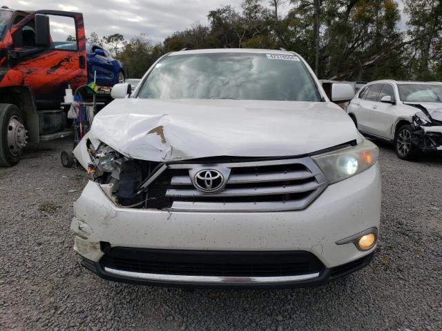 5TDZA3EH1DS046671 - 2013 TOYOTA HIGHLANDER BASE WHITE photo 5