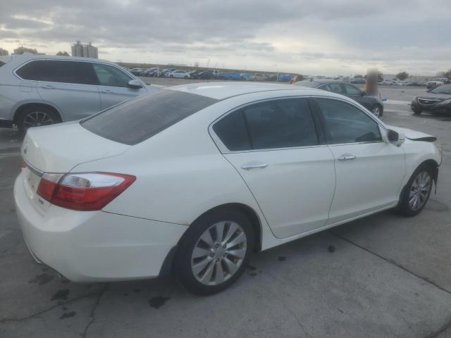 1HGCR3F8XDA004897 - 2013 HONDA ACCORD EXL WHITE photo 3