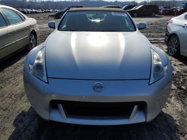 JN1AZ4FHXAM300706 - 2010 NISSAN 370Z SILVER photo 5