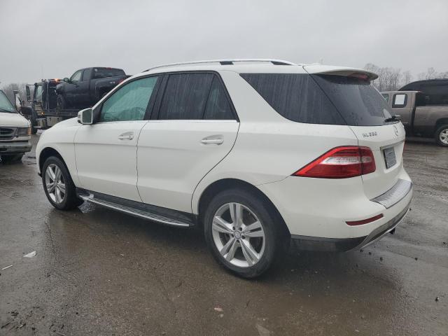 4JGDA5HB6EA414253 - 2014 MERCEDES-BENZ ML 350 4MATIC WHITE photo 2