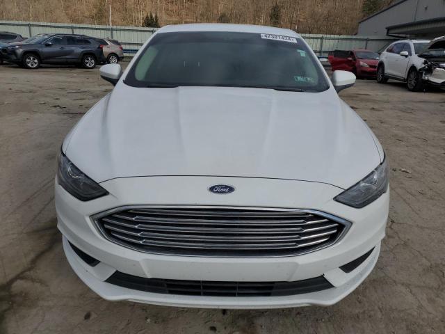 3FA6P0HD6JR175499 - 2018 FORD FUSION SE WHITE photo 5