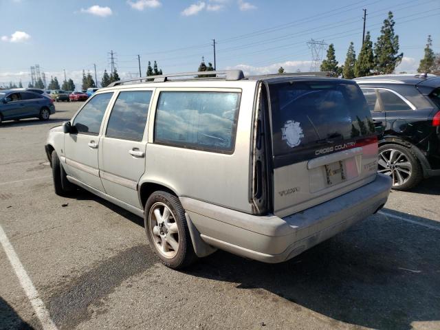 YV1LZ56D7Y2733862 - 2000 VOLVO V70 XC SILVER photo 2