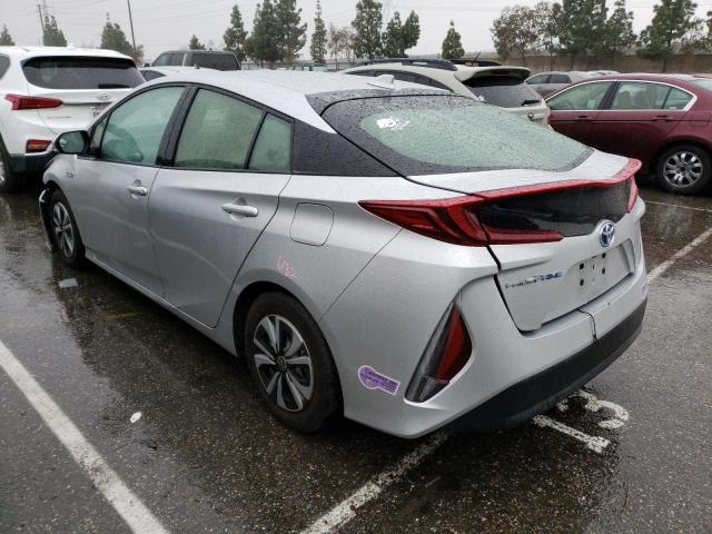 JTDKARFP0J3097084 - 2018 TOYOTA PRIUS PRIM Silber Foto 2