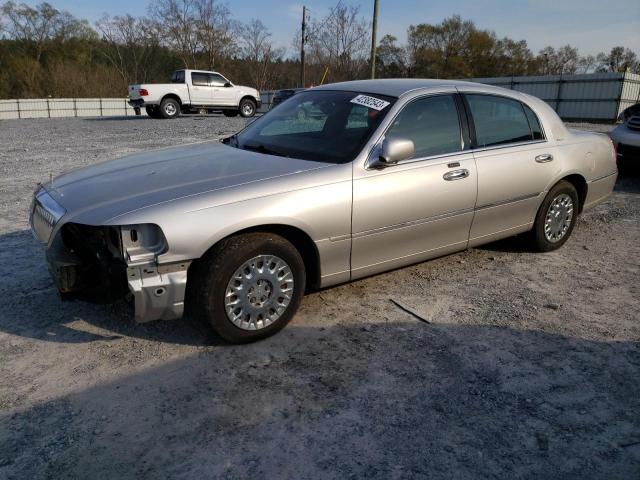 1LNHM81W74Y651363 - 2004 LINCOLN TOWN CAR EXECUTIVE SILVER photo 1