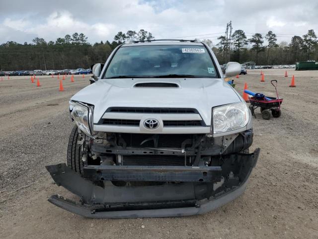 JTEZU14R530012073 - 2003 TOYOTA 4RUNNER SR5 SILVER photo 5