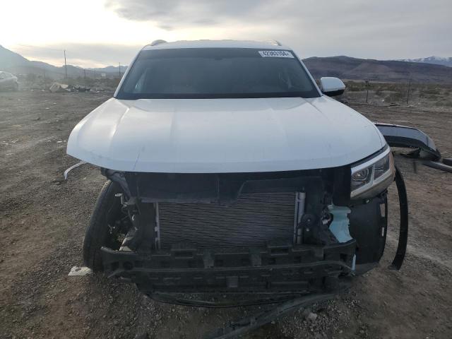 1V21E2CA4LC208549 - 2020 VOLKSWAGEN ATLAS CROS SE Белый фото 5