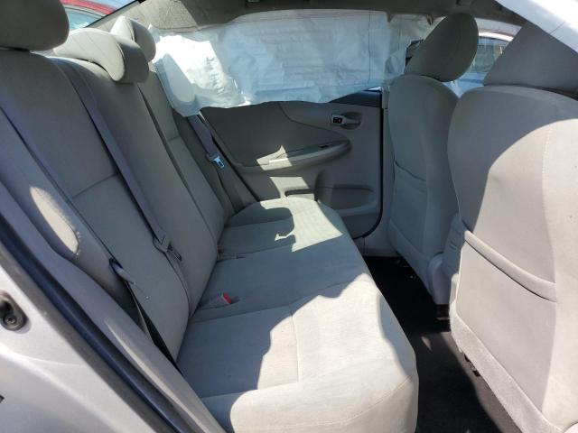 2T1BU4EE3AC255838 - 2010 TOYOTA COROLLA BASE SILVER photo 10