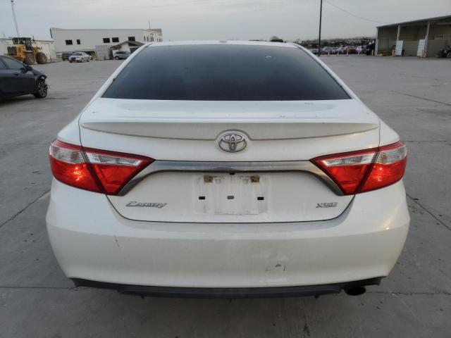 4T1BF1FK5FU064974 - 2015 TOYOTA CAMRY LE WHITE photo 6