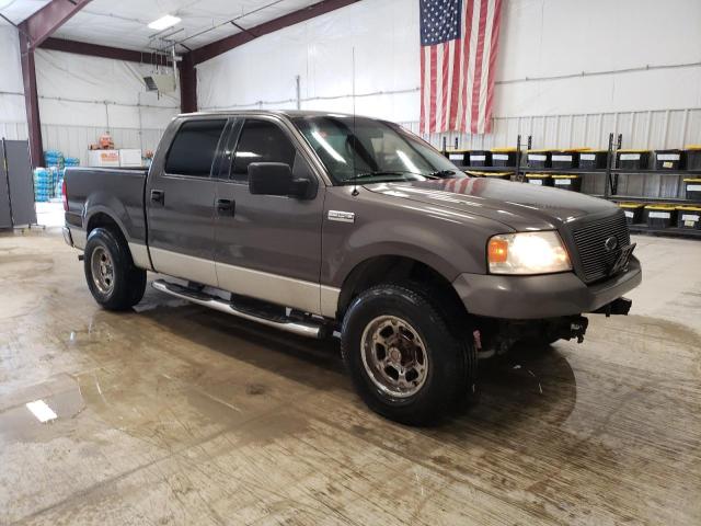 1FTRW12W76FA73756 - 2006 FORD F150 SUPERCREW GRAY photo 4