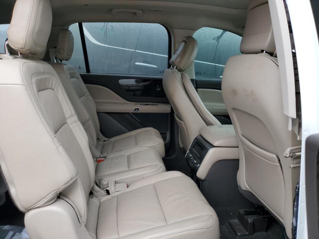 5LM5J7WC4LGL20438 - 2020 LINCOLN AVIATOR RESERVE WHITE photo 11