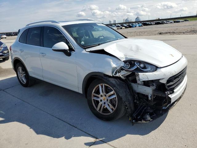 WP1AA2A28GKA36173 - 2016 PORSCHE CAYENNE WHITE photo 4