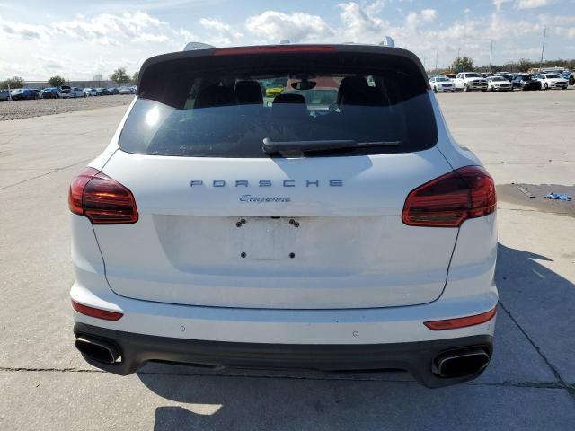 WP1AA2A28GKA36173 - 2016 PORSCHE CAYENNE WHITE photo 6