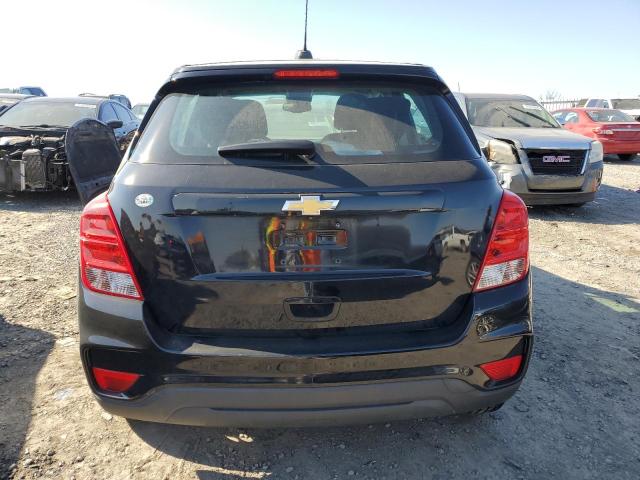 3GNCJKSB1HL256299 - 2017 CHEVROLET TRAX LS BLACK photo 6