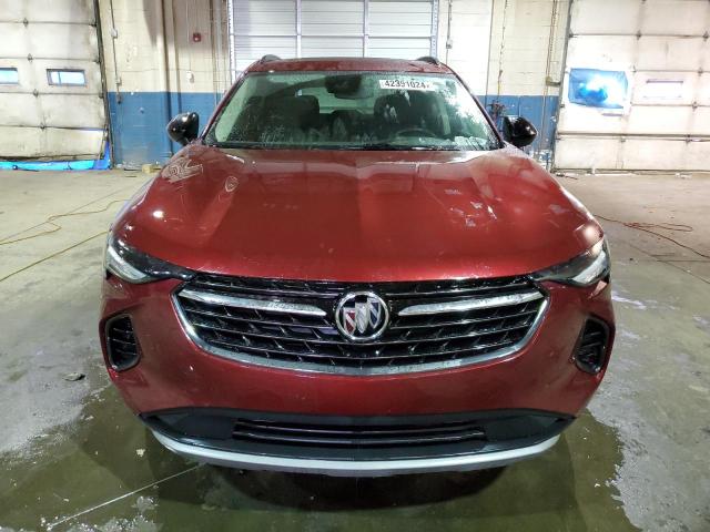 LRBFZPR4XMD133053 - 2021 BUICK ENVISION ESSENCE أحمر صورة 5