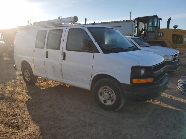 1GCWGFCA2D1904168 - 2013 CHEVROLET EXPRESS G2 WHITE photo 4