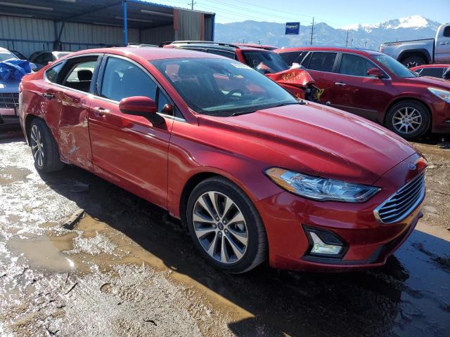 3FA6P0T96LR236680 - 2020 FORD FUSION SE RED photo 4