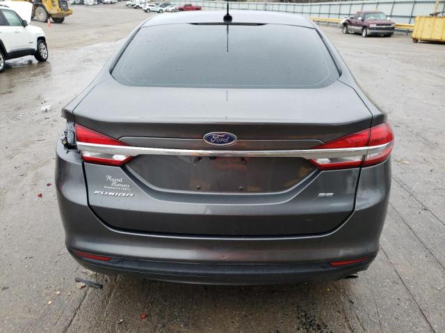 3FA6P0H78HR125661 - 2017 FORD FUSION SE GRAY photo 6